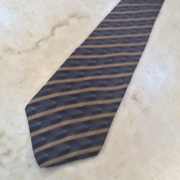 DKNY SILK TIE, - Picture 3 of 8